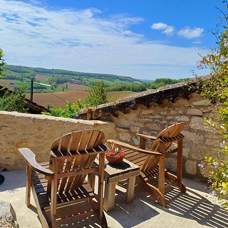 Moon Villa Flaugnac Luaran gambar